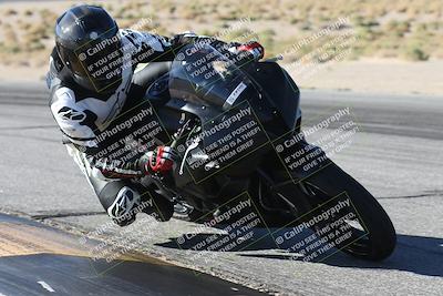 media/Oct-26-2025-Race Pace (Sun) [[c1447ca738]]/Verified/1-Turn 9 Inside (930am)/